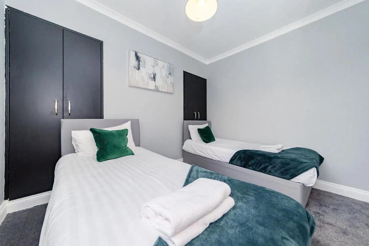 Flash Sale Central Hove 3 Bedroom Flat Bn338Awat Apartment Brighton