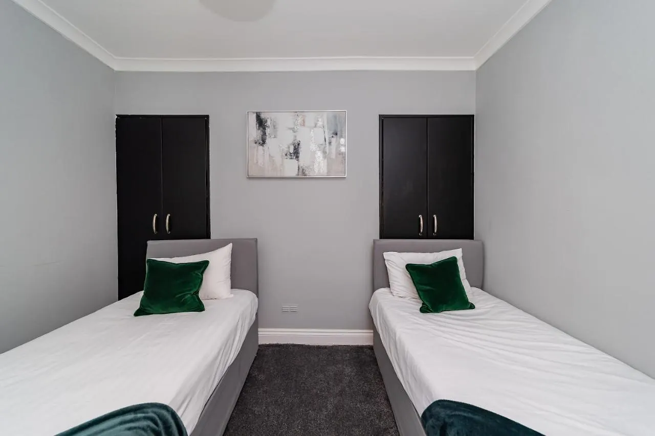 Apartment Flash Sale Central Hove 3 Bedroom Flat Bn338Awat United Kingdom