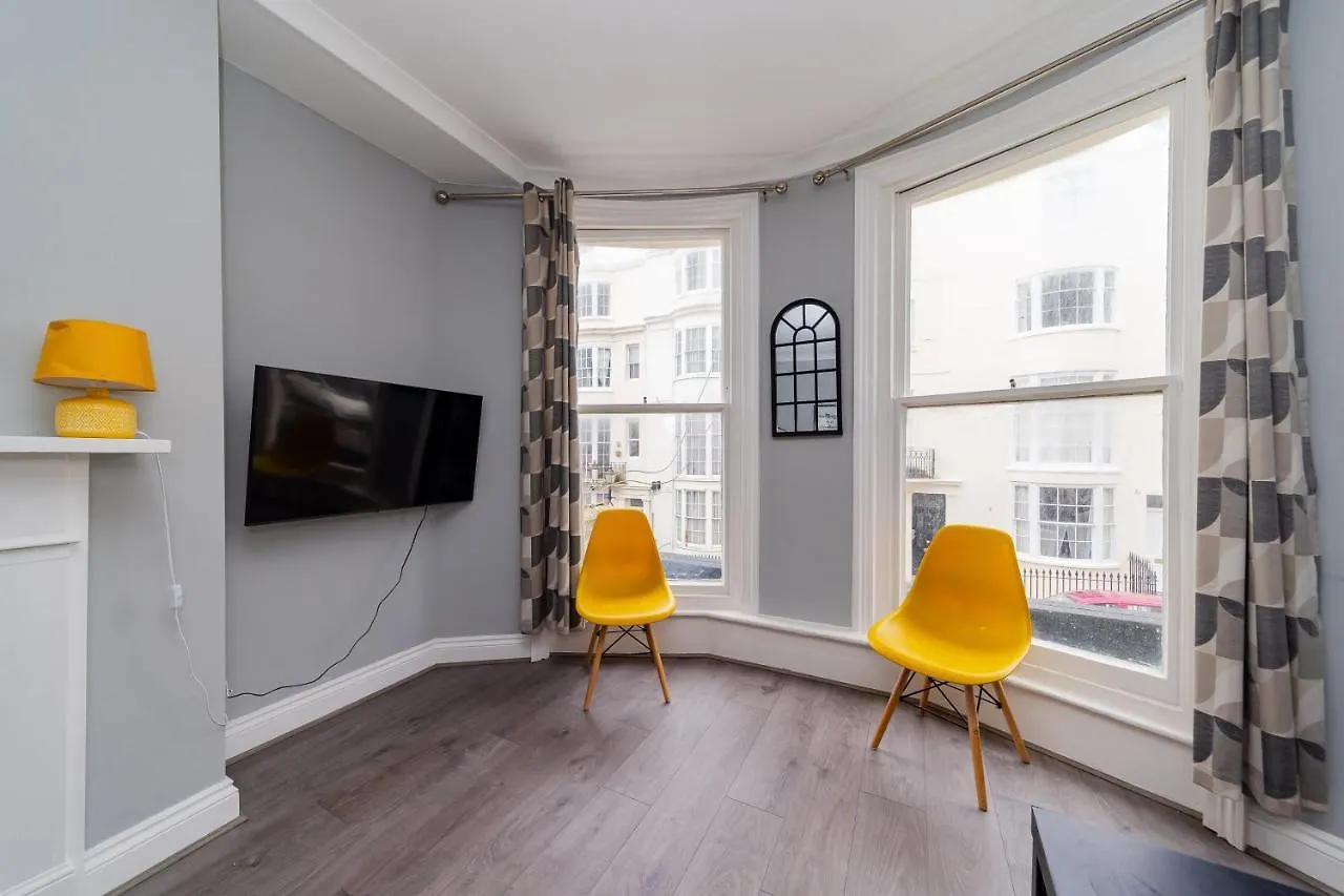 Flash Sale Central Hove 3 Bedroom Flat Bn338Awat Apartment Brighton