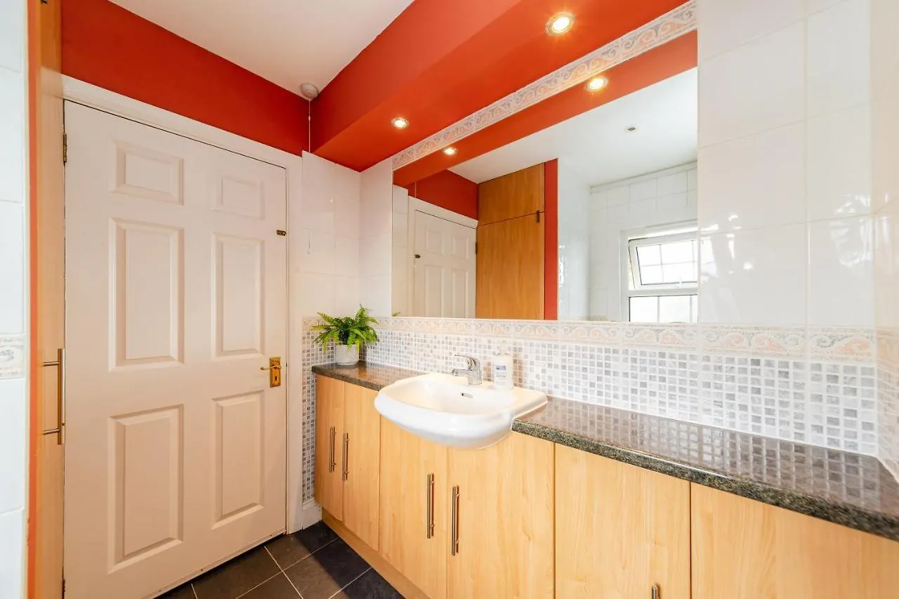 Flash Sale Central Hove 3 Bedroom Flat Bn338Awat Brighton