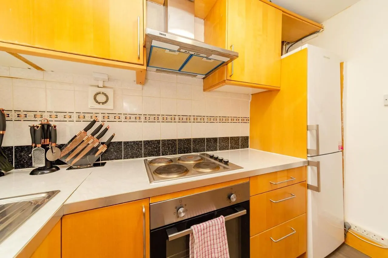 Flash Sale Central Hove 3 Bedroom Flat Bn338Awat United Kingdom